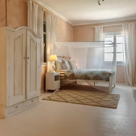 Wisteria Corfu ヴィラ *